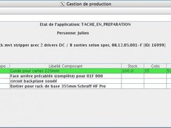 Scanne de colis pendant la production (1.103)