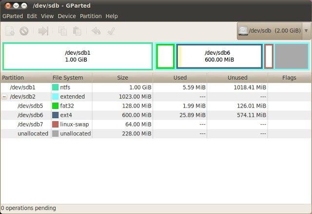 gparted live usb efi