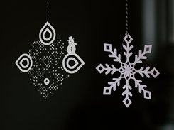 QRcodeLab - Xmas style QR Code  with snowman logo