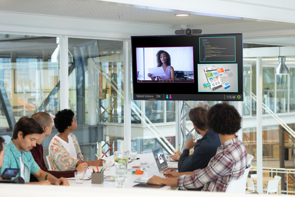Meeting Collaboration for both local and remote participants