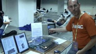 MARCH Presents: Apple I Reproduction In Action At HOPE 9