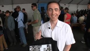 A Bike Taillight that Goes Beyond Mere Taillighting (Video)